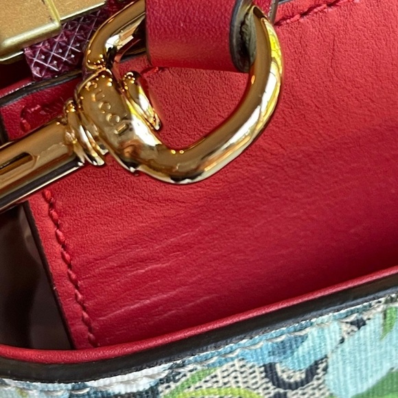 SOLD Gucci Bloom GG Supreme Canvas Leather Zip Tote House of Gucci Luxury Bag - Picture 6 of 7